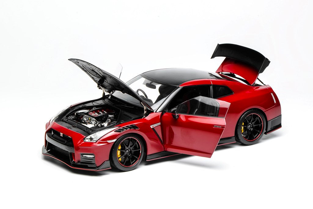 [ Pre-order ] M83527 Motor Helix 1:18 Scale Nissan GT-R NISMO (R35) Special Edition 2022 Vibrant Red