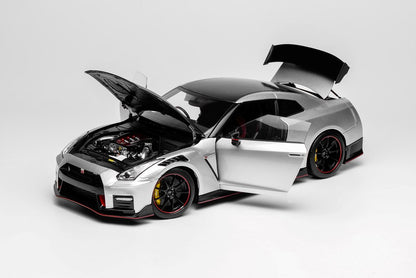 [ Pre-order ] M83528 Motor Helix 1:18 Scale Nissan GT-R NISMO (R35) Special Edition 2022 Ultimate Metal Silver