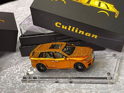 [ Pre-order ] DCM 1:64 Rolls-Royce Cullinan GOLD (Foshan Exhibition Limited Edition)