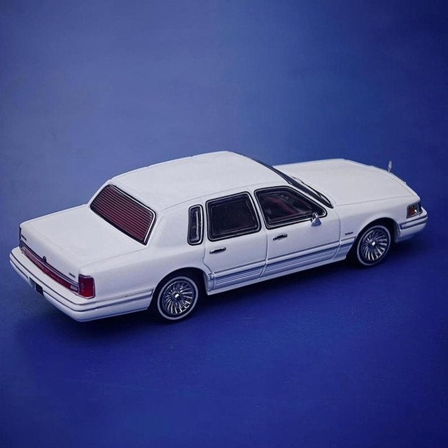 MK Miniatures 1:64 Ford Lincoln Town Car Pearl White Foshan Limited Edition model car