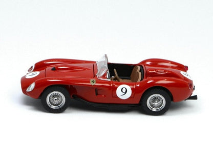 GFCC 1:64 Ferrari 250TR Red #9 model car
