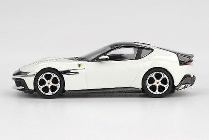 [ Pre-order ] BBRFER64034 BBR 1:64 Ferrari 12 Cilindri Bianco Avus