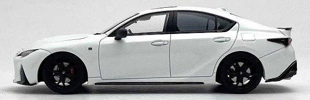 KS03932W KYOSHO 1:43 Lexus IS500 F Sport Performance Climax Edition (White Nova Glass Flake) Hobby Show Display Item