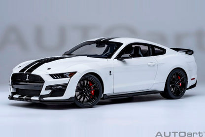 [ Pre-order ] 73095 AUTOart 1:18 Ford Mustang Shelby GT500 (White with Black Stripes)