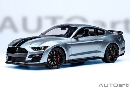 [ Pre-order ] 73096 AUTOart 1:18 Ford Mustang Shelby GT500 (Silver with Black Stripes)