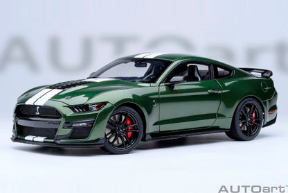 [ Pre-order ] 73097 AUTOart 1:18 Ford Mustang Shelby GT500 (Green with White Stripes)