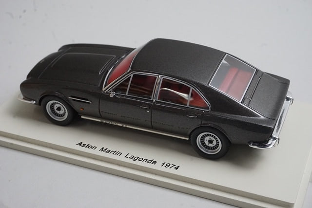 1:43 SPARK S2408 Aston Martin Lagonda 1974 model car