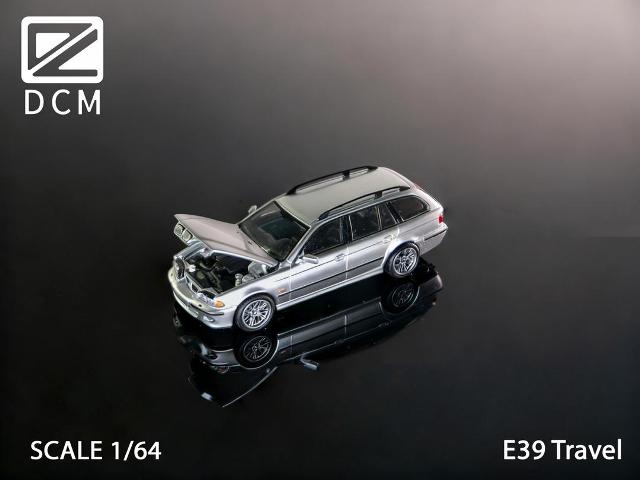 [ Pre-order ] DCM 1:64 E39 Touring Brilliant Silver