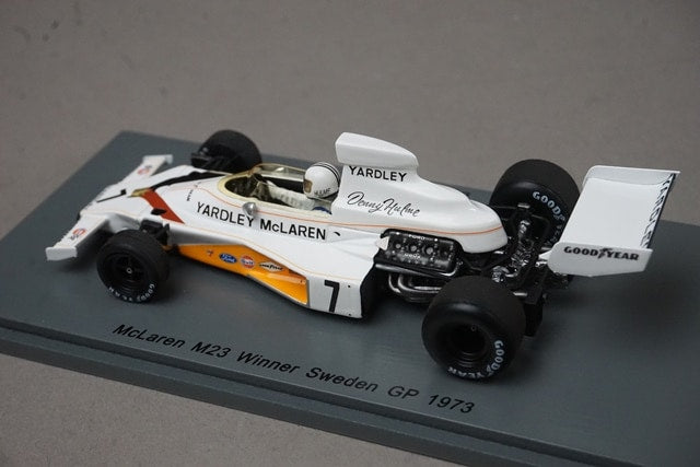 1:43 SPARK S5392 McLaren M23 Swedish Grand Prix Winner 1973 #7 D. Hulme model car