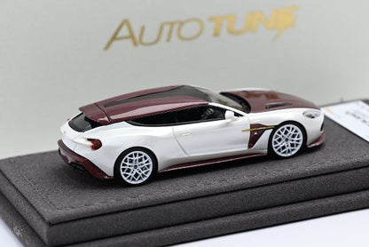 [ Pre-order ] Autotune Model 1:64 Aston Martin Vanquish Zagato Shooting Brake, Pearl White/Red Carbon Fiber