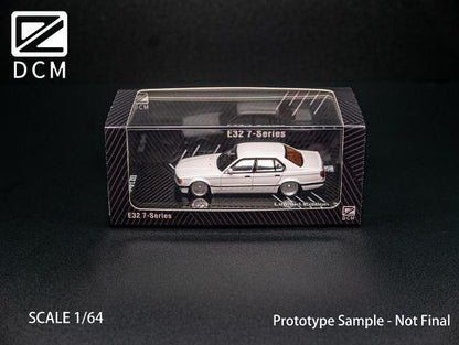 [ Pre-order ] DCM 1:64 BMW E32 7 Series White Lowdown