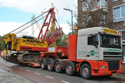 [ Pre-order ] 01-5022 WSI 1:50 DAF C. Zwagerman GINAF 95XF SPACE CAB 10X4 LOW LOADER 5 AXLE DAF