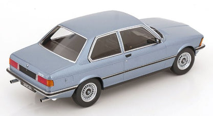 [ Pre-order ] KKDC180656 KK scale 1:18 BMW 323i E21 1978 Light Blue Metallic