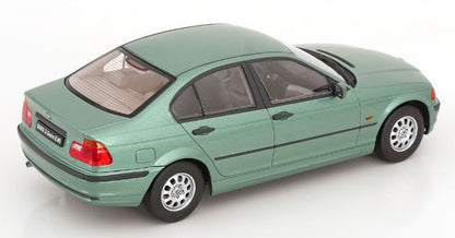 [ Pre-order ] KKDC181436 KK scale 1:18 BMW 3er E46 Sedan 1999 Green Metallic