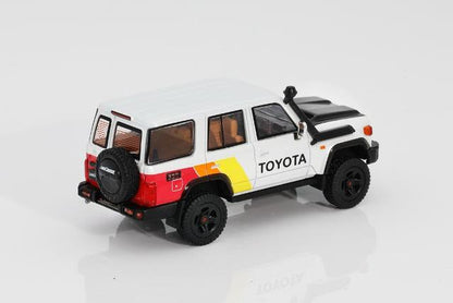 [ Pre-order ] KS-081-640 GCD Gaincorp Products 1:64 Toyota LC70 White Stickers (LHD)