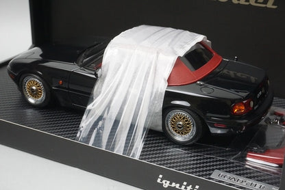 1:18 ignition model IG3197 Eunos Roadster (NA) Black