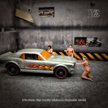 [ Pre-order ] LK2025112527-A Lucky Studio 1:64 Car Wash Girl Trio Figure (Red) - Female Car Wash Girls in Swimsuits and Underwear