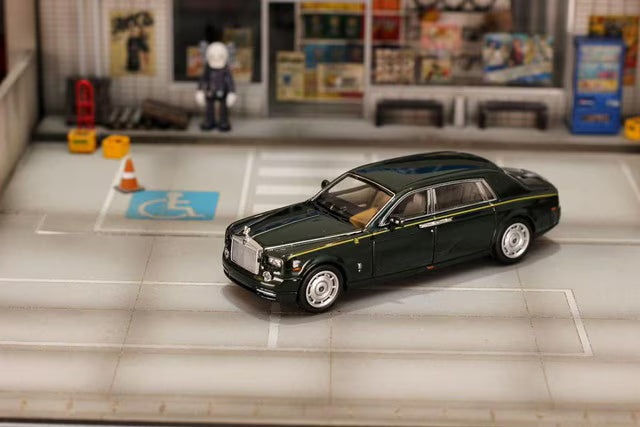 [ Pre-order ] SW Street Weapon 1:64 Rolls-Royce Phantom VII Peninsula Hotel Custom Green