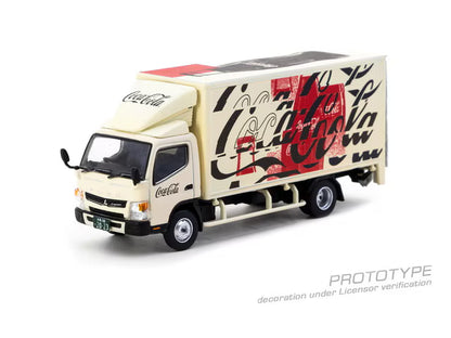 [ Pre-order ] T64T-TL002-CC Tarmac Works 1:64 Mitsubishi Fuso Canter COCA-COLA