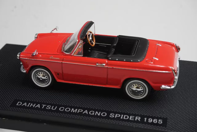 1:43 EBBRO 43714 Daihatsu Compano Spider 1965 Red