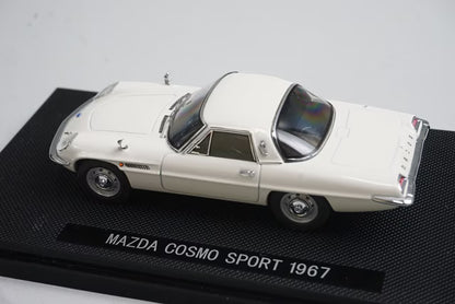 1:43 EBBRO 44027 Mazda Cosmo Sport 1967 White