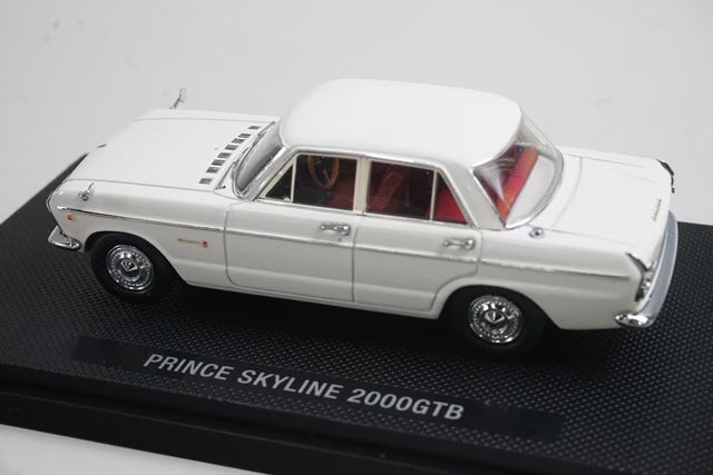 1:43 EBBRO 44236 Nissan Prince Skyline 2000GTB 1965 White