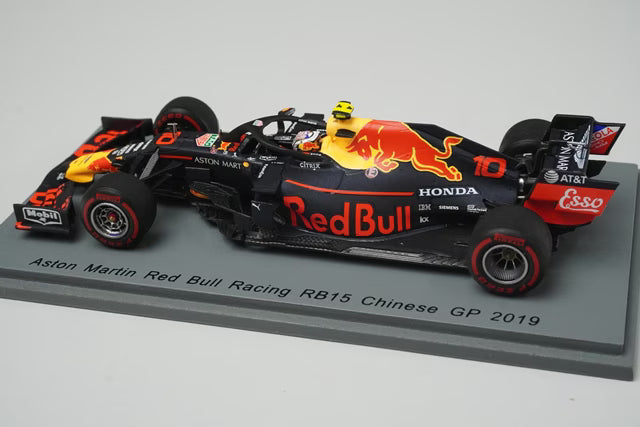 1:43 Spark S6077 Aston Martin Red Bull Racing RB15 Chinese GP 2019 #10 P.Gasly