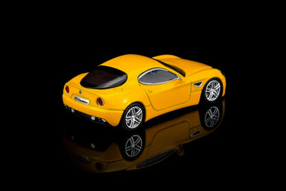 [ Pre-order ] M69054 MOTORHELIX 1:64 Alfa Romeo 8C Competizione 2008 Giallo Mica Yellow