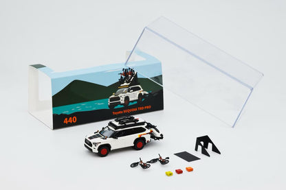 KS-068-440 GCD GainCorp Products 1:64 Toyota Sequoia TRD PRO Off-White (LHD)