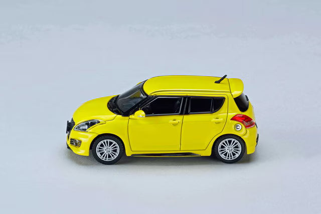 [ Pre-order ] HJ642082Y Hobby Japan 1:64 Suzuki Swift Sport (ZC32S) with Genuine Options - Champion Yellow