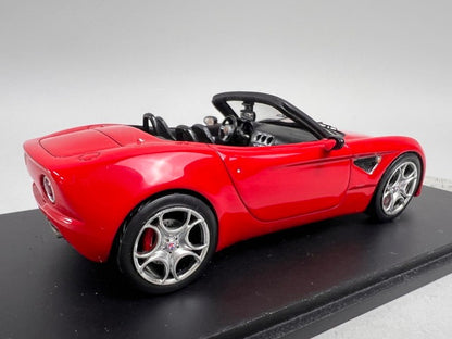 1:43 Spark S0397 Alfa Romeo 8C Spider Prototype 2005 Red