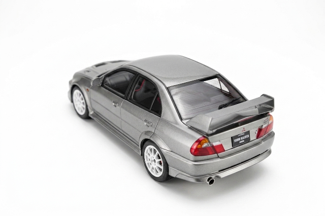 [ Pre-order ] M84304 MOTORHELIX 1:18 Mitsubishi Lancer Evolution VI GSR T.M.E Satellite Silver