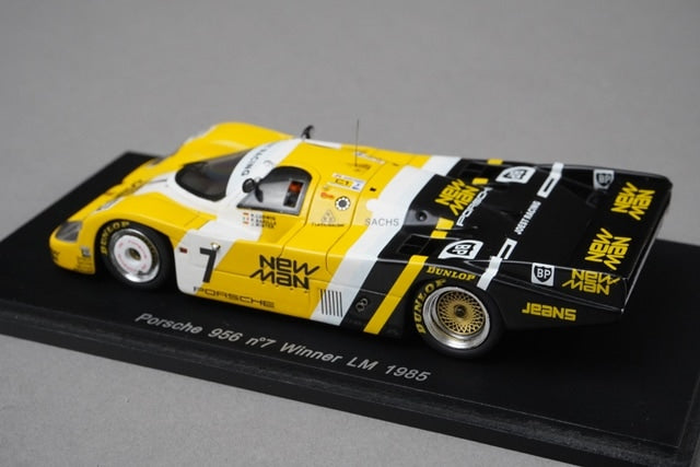 1:43 SPARK S0991 Porsche 956 Le Mans Winner 1985 #7 model car