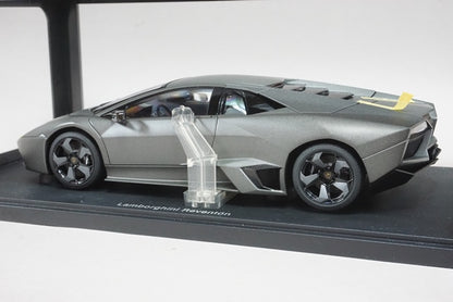 1:18 AUTOart 74591 Lamborghini Reventon Gray