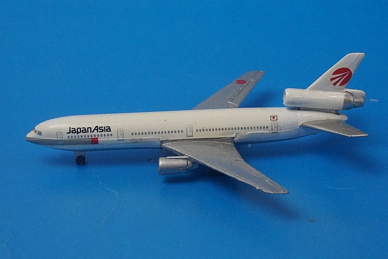 1:600 B747-400 JAL Old Crane Maru Paint MD-11 JAL B747-300 Japan Asia 6 Piece Set Shabak airplane model