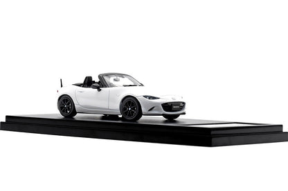 [ Back-order ] Hi-Story HS444WH 1:43 MAZDA ROADSTER S Special Package (2022) Snowflake White Pearl Mica Diecast