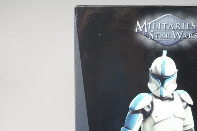 TAKARA TOMY Star Wars Clone Trooper Lieutenant Episode 2 Version 12-inch Figure