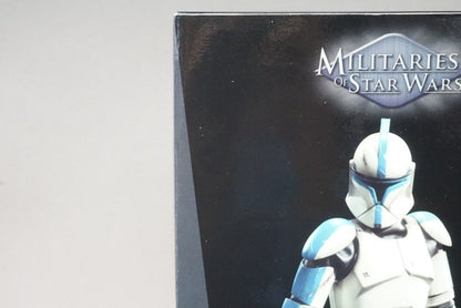 TAKARA TOMY Star Wars Clone Trooper Lieutenant Episode 2 Version 12-inch Figure