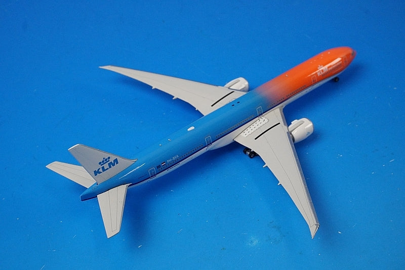 1:400 B777-300ER KLM Netherlands Orange Pride PH-BVA 11286 Phoenix airplane model