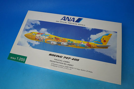 1:200 B747-400 ANA Pokemon Pikachu Jumbo JA8957 NH20010 ANA
