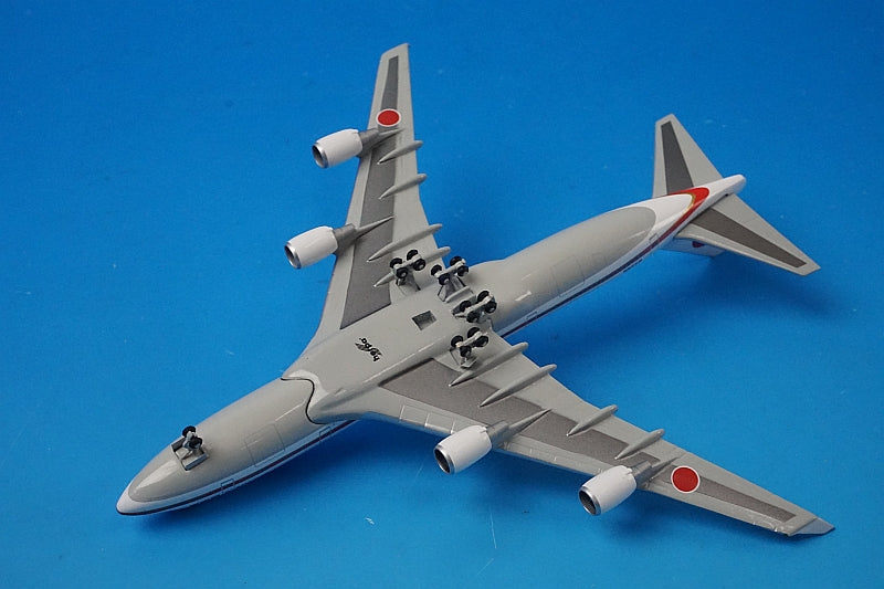 1:500 B747-400 JASDF 701st Squadron Chitose Base #20-1101 511575-001 Herpa