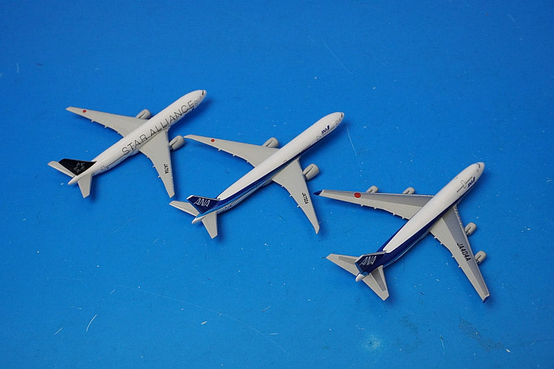 1:1000 B777-300ER B747-400 B777-200 ANA Star Alliance Star