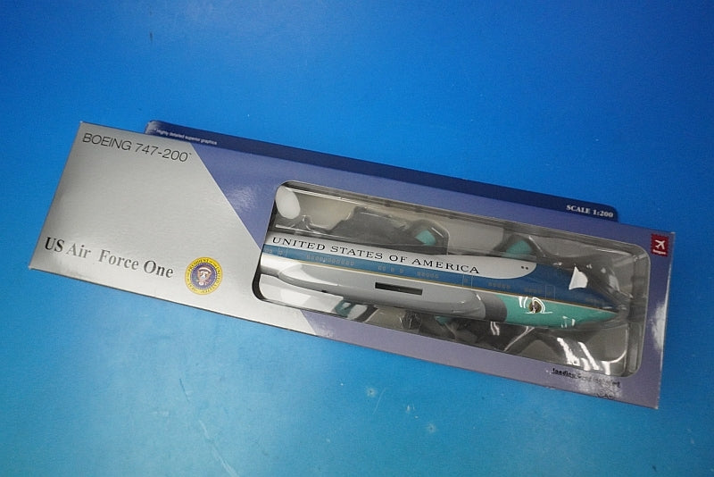 1:200 B747-200 US Presidential Aircraft Air Force One 29000 2049 Hogan airplane model