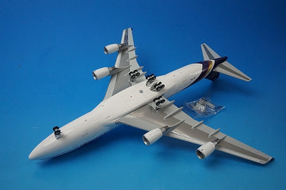 1:200 B747-400 Thai HS-TGG XX2410 JC Wings airplane model