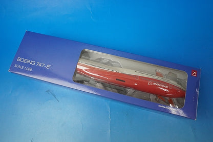1:200 B747-8 Boeing House Color ROLLOUT Wing Flight Attitude *Registration Number Not Assigned 4050 Hogan airplane model