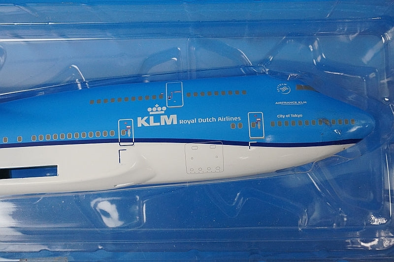 1:200 B747-400 KLM Netherlands PH-BFT 10123 Hogan airplane model