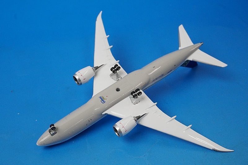 1:400 B787-8 United N27901 GJUAL1384 Gemini airplane model