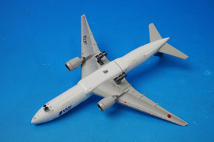 1:500 B777-200 ANA Star Alliance JA711A NH50022 ANA airplane model
