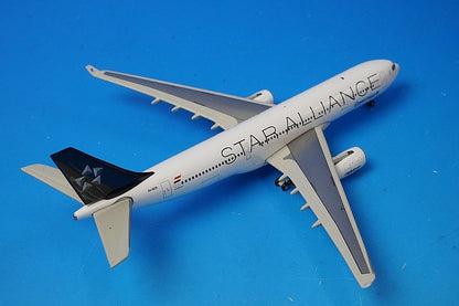1:400 A330-200 EgyptAir Star Alliance SU-GCK JC4234 JC Wings airplane model