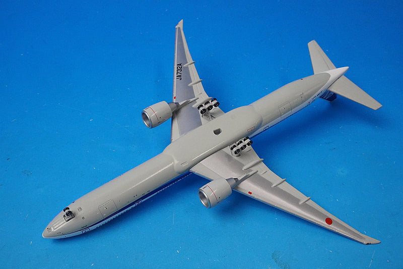 1:400 B777-300ER All Nippon Airways ANA JA732A NH40013 ANA airplane model
